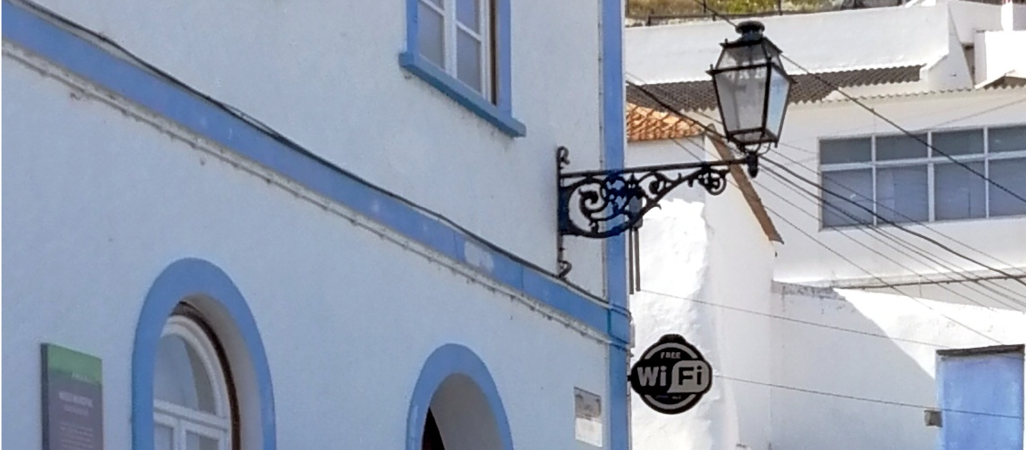 Aljezur disponibiliza acesso à internet gratuito em todas as freguesias do concelho